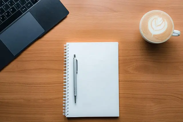 Cómo evaluar la veracidad de las noticias digitales: guía práctica