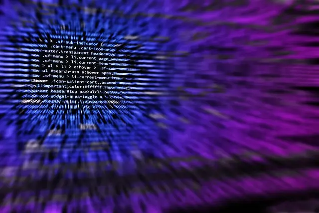 Cómo comprobar la autenticidad de las noticias en línea