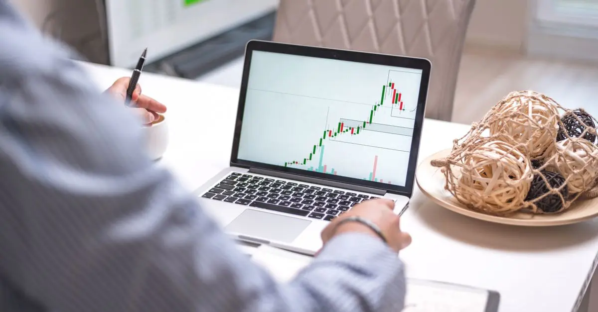 Cómo identificar información confiable en las noticias digitales